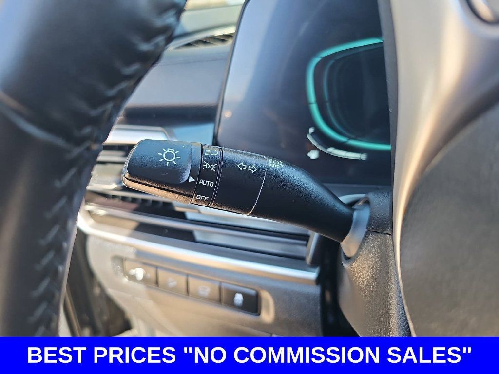 Used 2025 Kia Telluride S FWD image 28
