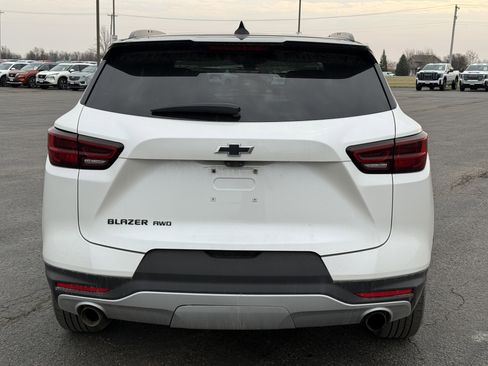 Used 2023 Chevrolet Blazer LT w/ Sound & Technology Package image 4