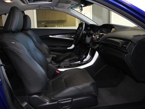 Used 2013 Honda Accord EX-L image 25