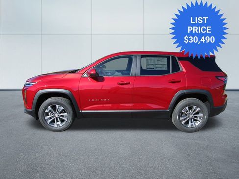 New 2026 Chevrolet Equinox LT w/ Convenience Package II image 2