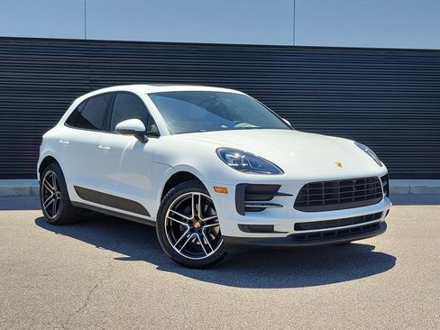 Certified 2020 Porsche Macan AWD/4WD image 9