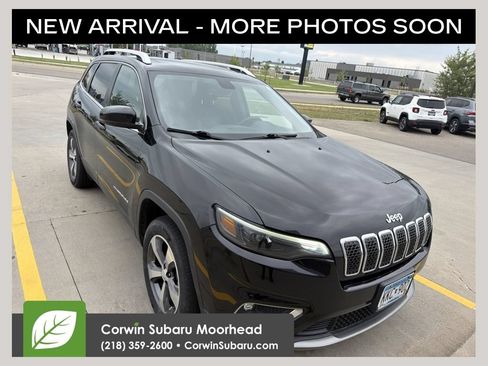 Used 2019 Jeep Cherokee Limited AWD/4WD image 1