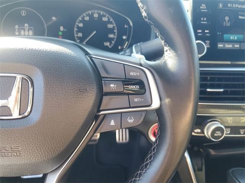 Used 2022 Honda Accord Sport image 17
