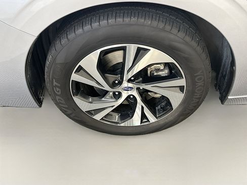 Used 2024 Subaru Legacy image 11