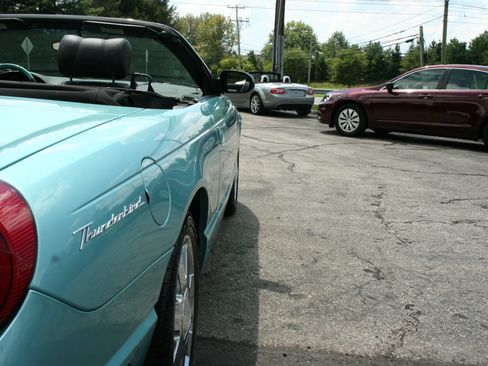 Used 2002 Ford Thunderbird RWD image 27