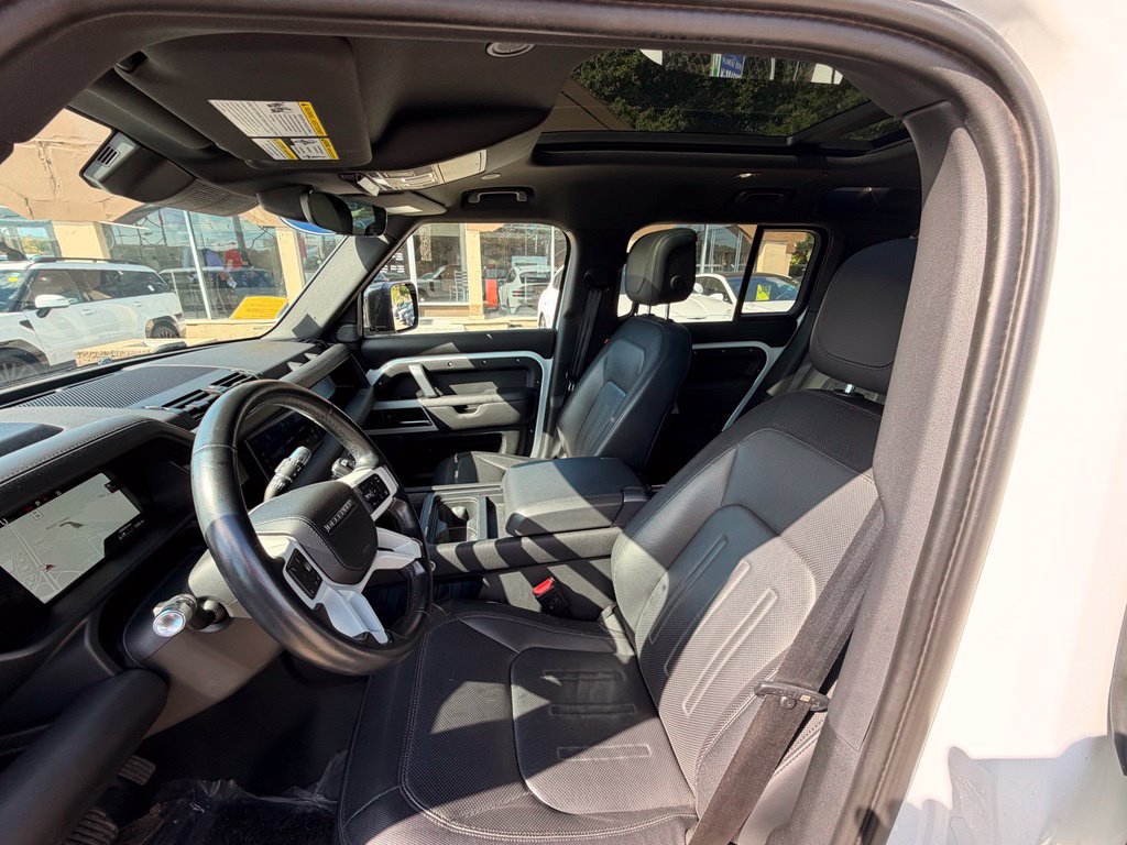 Used 2022 Land Rover Defender 110 X-Dynamic HSE AWD/4WD image 20