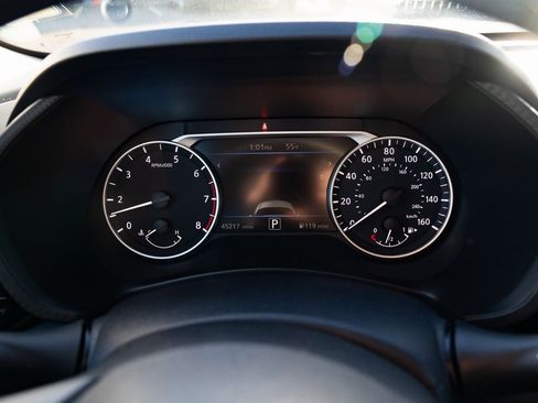 Used 2023 Nissan Sentra SV image 12