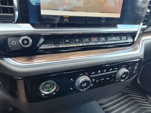 Used 2023 Chevrolet Silverado 1500 LT AWD/4WD image 23