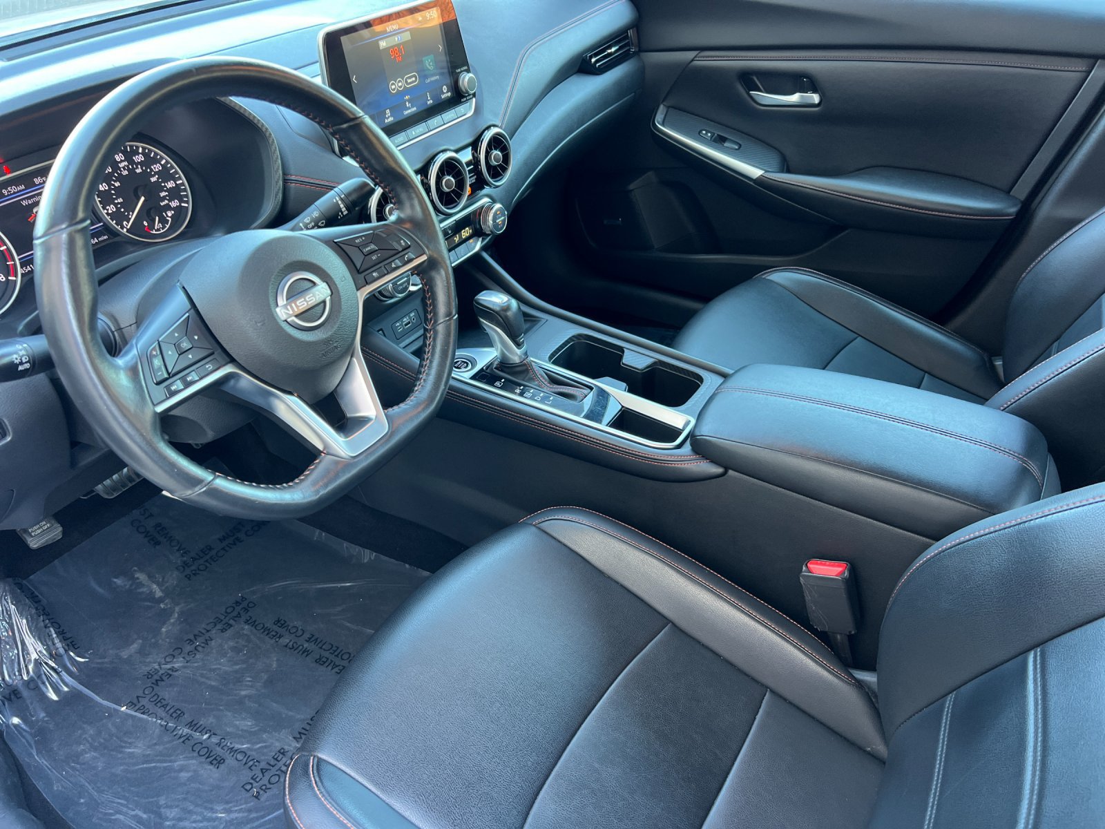 Used 2025 Nissan Sentra SR w/ SR Premium Package FWD image 9