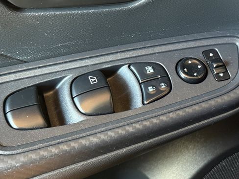 Used 2024 Nissan Versa S w/ S Plus Package FWD image 14