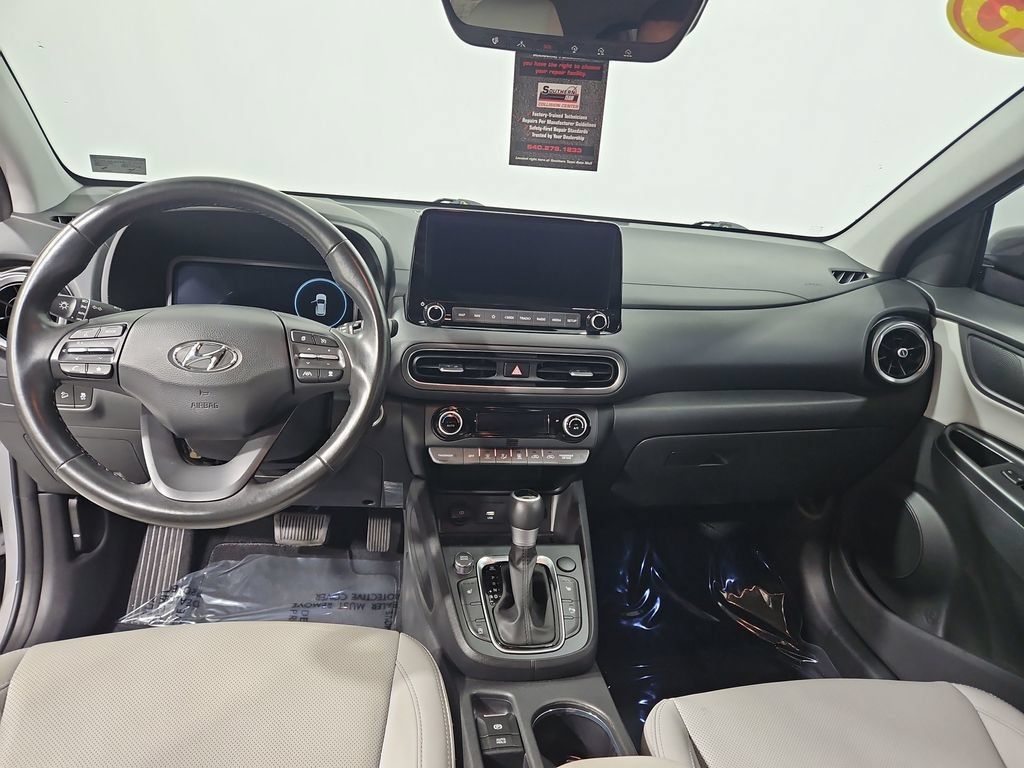 Used 2023 Hyundai Kona Limited w/ Cargo Package FWD image 13