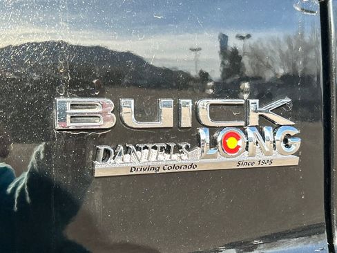 Used 2025 Buick Enclave Preferred image 34