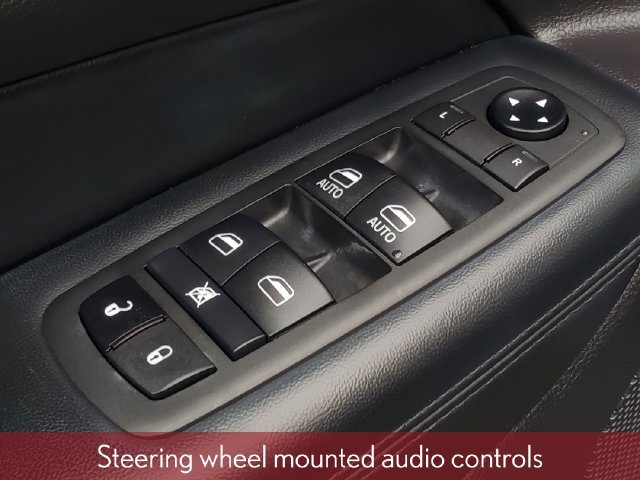 Used 2021 Jeep Grand Cherokee Laredo X AWD/4WD image 27