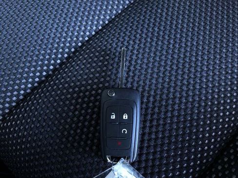 Used 2015 Chevrolet Equinox LT w/ Driver Convenience Package image 31