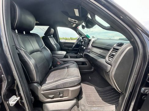 Used 2019 RAM 2500 Limited AWD/4WD image 12