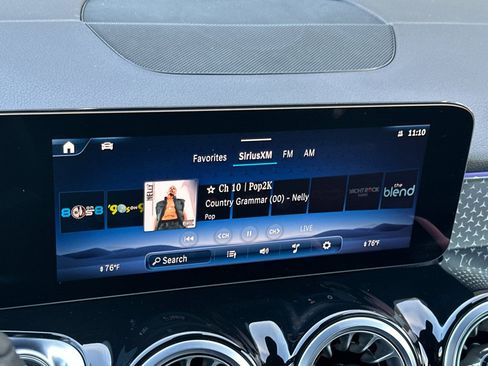 Certified 2025 Mercedes-Benz GLB 250 4MATIC image 18