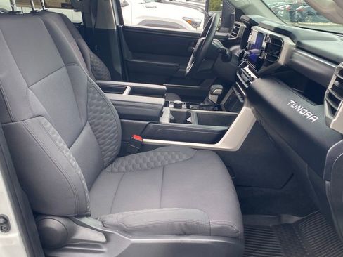 Used 2022 Toyota Tundra SR5 image 17