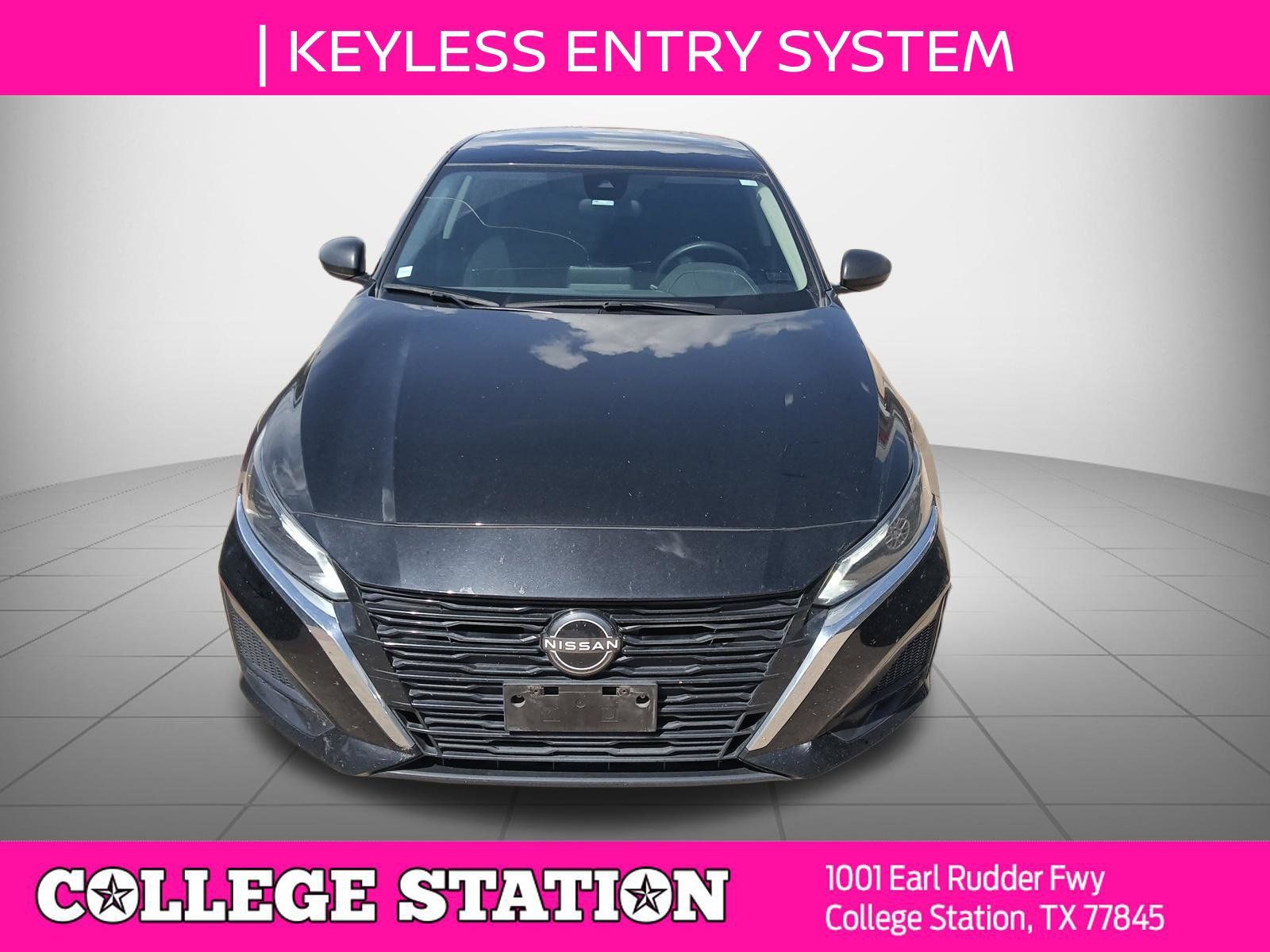 Used 2024 Nissan Altima 2.5 SV FWD image 5