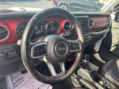 Used 2021 Jeep Wrangler Unlimited Rubicon w/ Cold Weather Group image 10