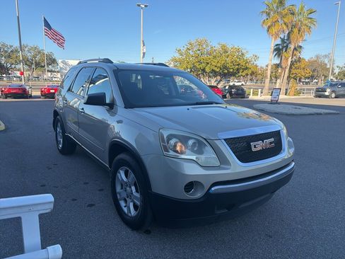Used 2010 GMC Acadia SL w/ Preferred Package image 1