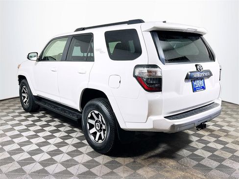 Certified 2024 Toyota 4Runner TRD Off-Road image 6