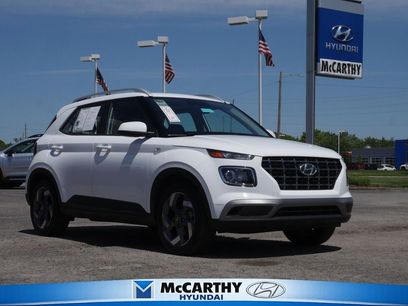 Used 2025 Hyundai Venue SEL