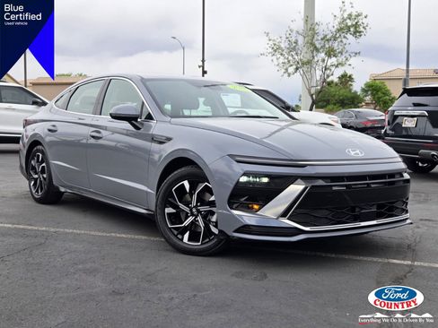 Used 2025 Hyundai Sonata SEL FWD image 1