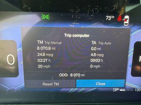 Used 2025 Volvo XC40 B5 Plus w/ Climate Package AWD/4WD image 12