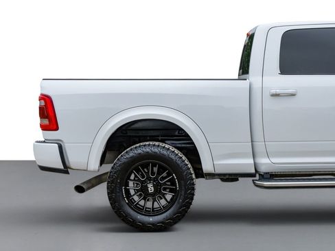 Used 2024 RAM 2500 Laramie AWD/4WD image 7