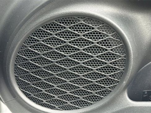 Used 2020 Toyota Prius Prime XLE image 21