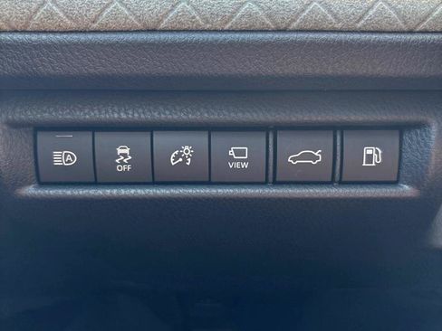 Used 2026 Toyota Camry XLE w/ Premium Plus Package FWD image 30