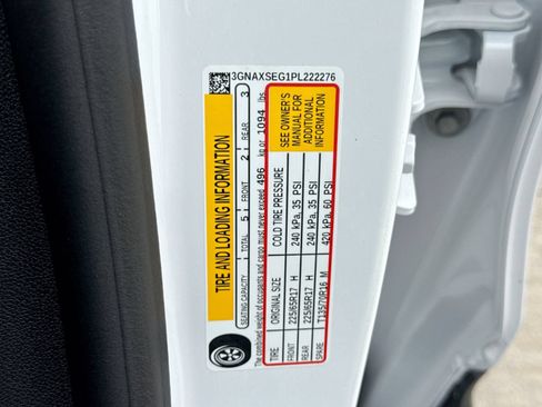 Used 2023 Chevrolet Equinox LS w/ LPO, Floor Liner Package AWD/4WD image 40