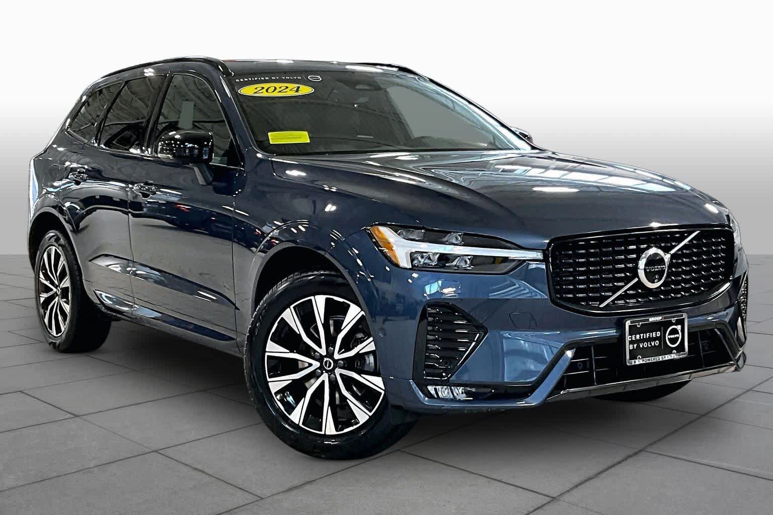 Used 2024 Volvo XC60 B5 Plus w/ Protection Package Premier AWD/4WD image 3