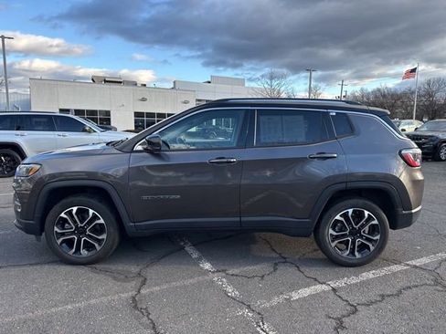 Used 2022 Jeep Compass Limited image 16