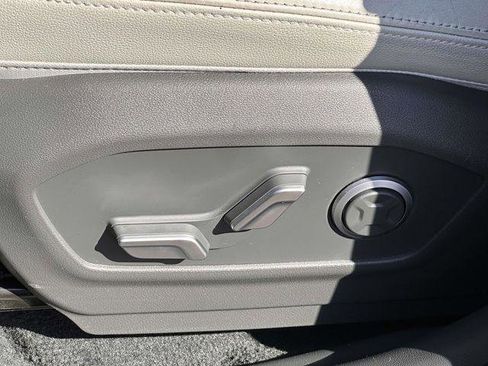 Used 2024 Hyundai Santa Fe Limited image 14