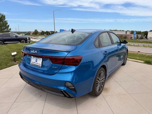 Used 2022 Kia Forte GT-Line FWD image 5