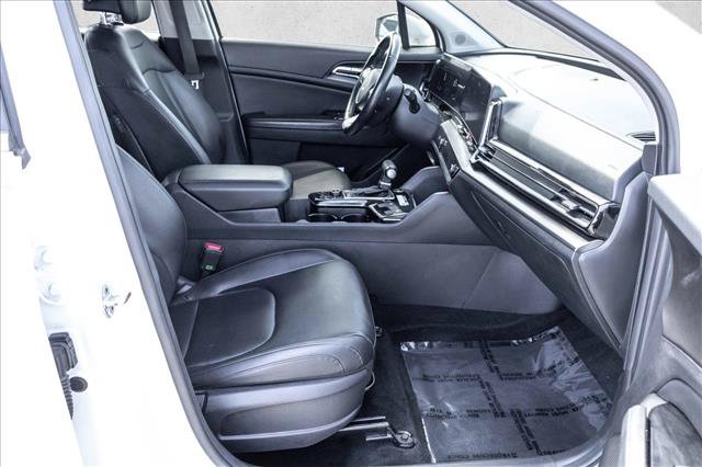 Used 2023 Kia Sportage EX FWD image 25