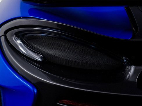 Used 2020 McLaren 600LT Spider RWD image 12