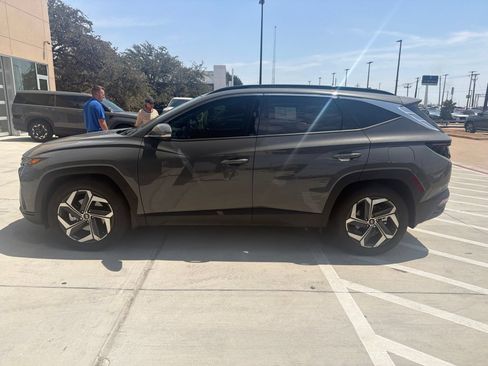 Certified 2024 Hyundai Tucson Limited FWD image 7