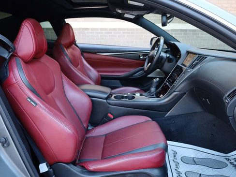 Used 2022 INFINITI Q60 Red Sport 400 w/ Carbon Fiber Package image 22