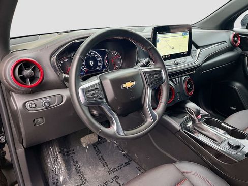 Used 2023 Chevrolet Blazer RS w/ Driver Confidence II Package image 9