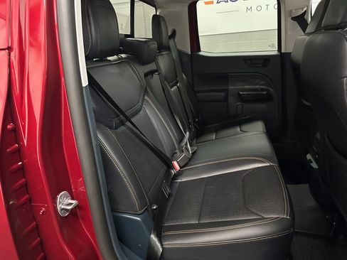 Used 2025 Ford Maverick Tremor AWD/4WD image 22