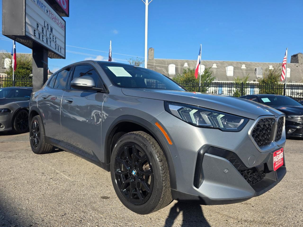 Used 2026 BMW X2 xDrive28i AWD/4WD image 4