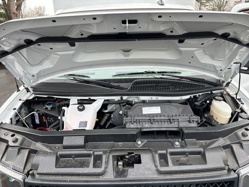 New 2025 Chevrolet Express 3500 w/ Power Convenience Package image 31