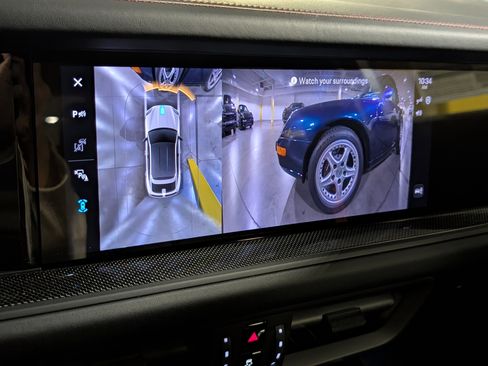 New 2026 Porsche Cayenne GTS AWD/4WD image 37