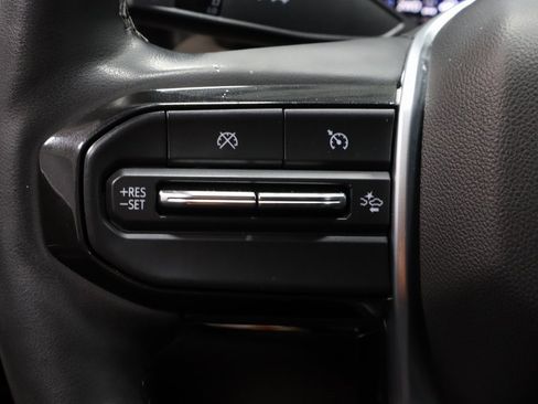 Used 2024 Chevrolet Colorado ZR2 w/ ZR2 Convenience Package III image 26