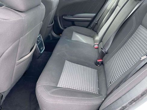 Used 2023 Dodge Charger SXT RWD image 17