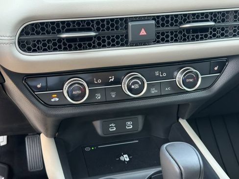 Used 2026 Honda HR-V EX-L image 32