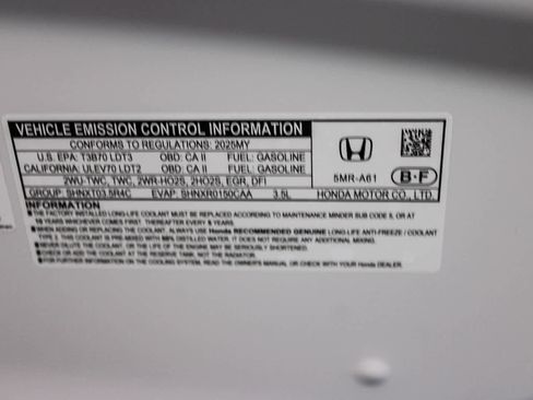 Used 2025 Honda Odyssey Elite image 27