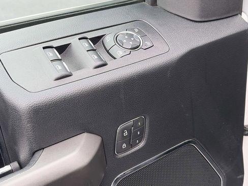 Used 2020 Ford F150 Platinum w/ Equipment Group 701A Luxury image 16